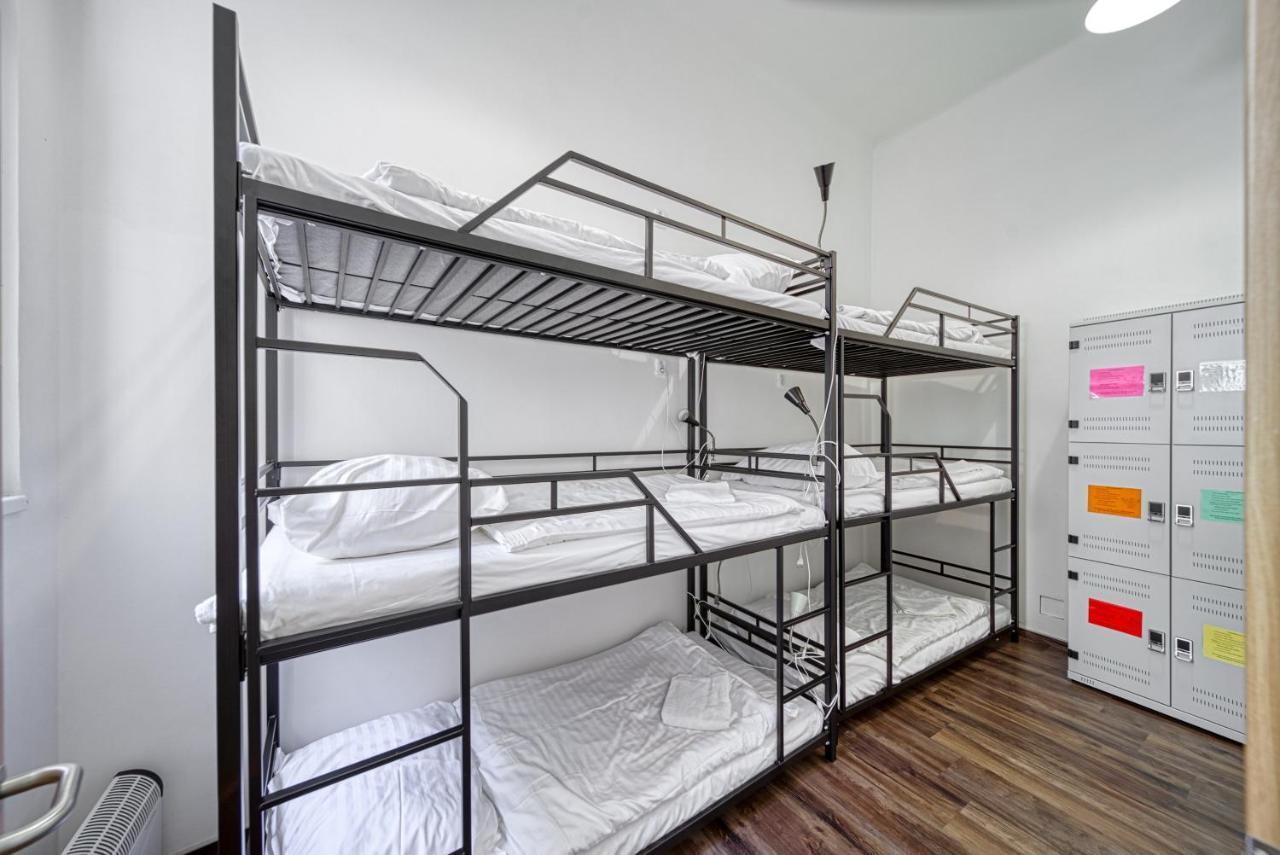 Bed 6-Bed Mixed Dormitory Room,218210903:JPEG